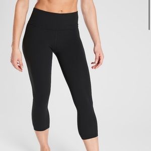 Athleta Capri Black Leggings